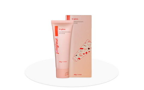 24K Gold Illuminating Facial Mask. Hi Glow!